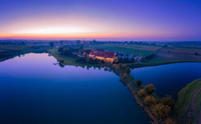 Dwór Bogucin Hotel&Restauracja, Bogucin